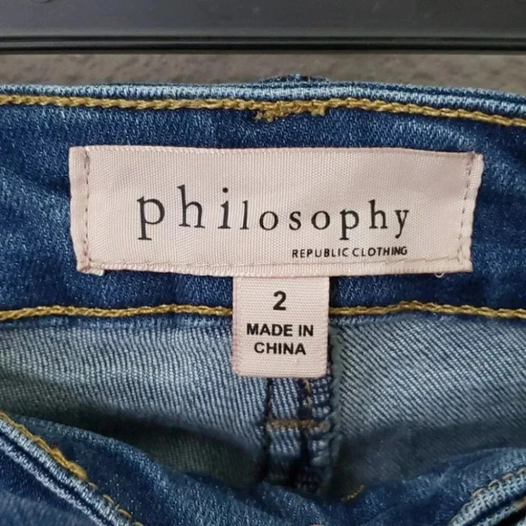 Philosophy Floral Embroidered Skinny Ankle… - Picture 10 of 14